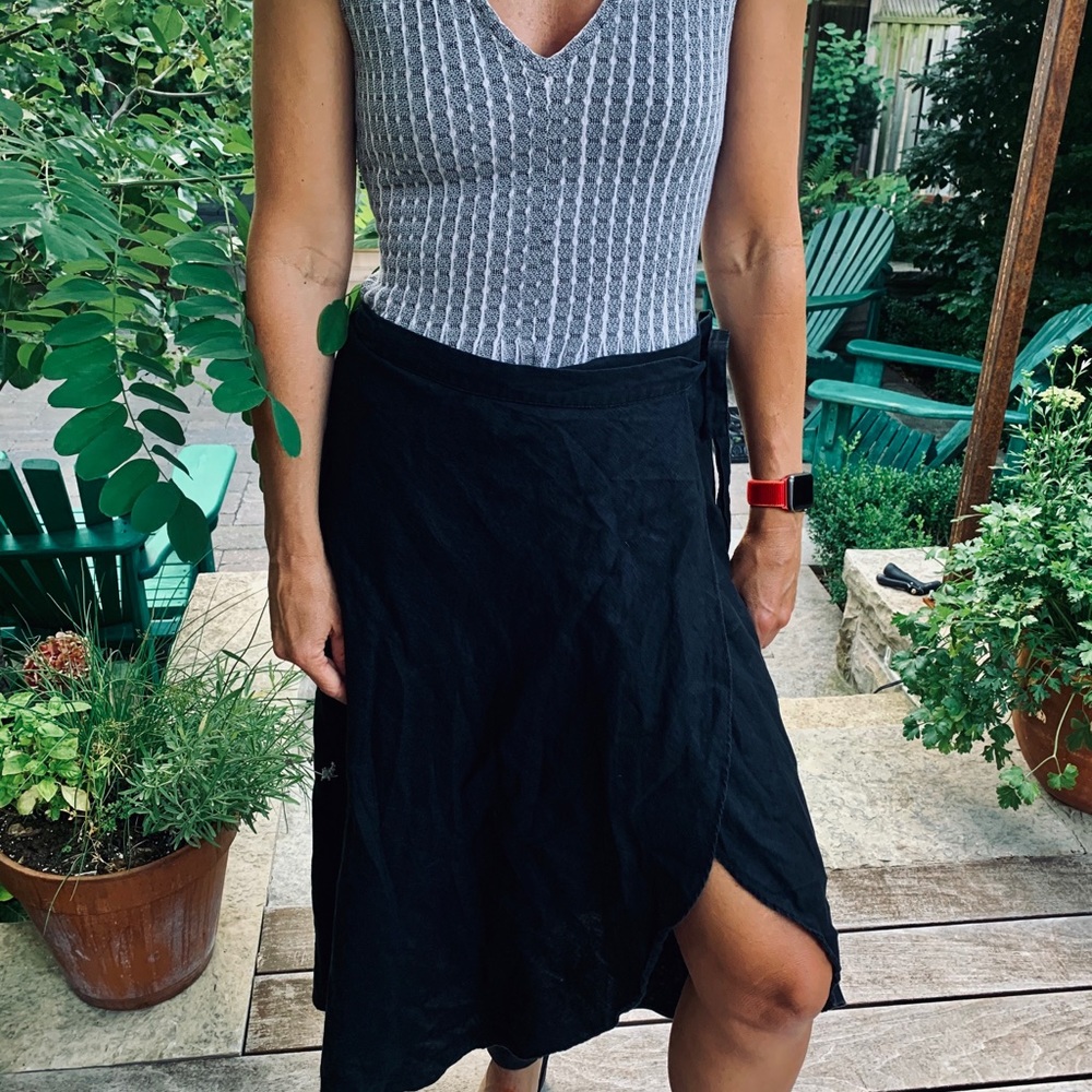 100% Wilfred linen wrap skirt